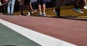 Πάνω από 50 καταγγελίες για το σχολείο που μπήκε «λουκέτο» – Τι λέει ο καθηγητής για την παρενόχληση των μαθητριών