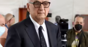 Η κόρη του Δημήτρη Σούρα τον αποχαιρετά με μία ανάρτηση - «Θα 'μαστε μαζί στο θάνατο και στη ζωή»