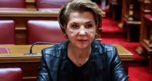 Ό. Γεροβασίλη: Η θέση της αξιωματικής αντιπολίτευσης για τον ΣΥΡΙΖΑ χάθηκε μόνο «στα χαρτιά»