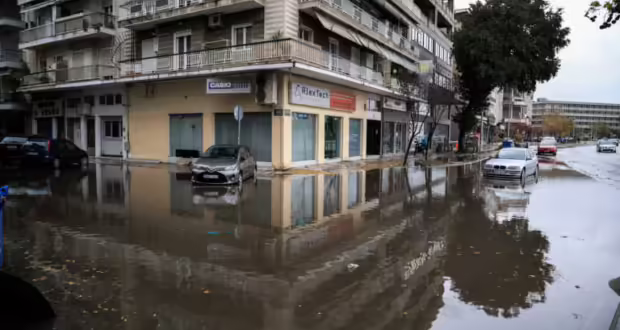 Ευάλωτοι σε λοιμώξεις, ατυχήματα και καρδιαγγειακά προβλήματα οι πλημμυροπαθείς της κακοκαιρίας Bora