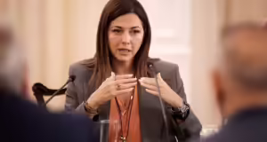 Σ. Ζαχαράκη: Δημιουργία πλατφόρμας γονεϊκού ελέγχου χρήσης του διαδικτύου από τα παιδιά κάτω των 15 ετών
