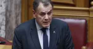 Ν. Παναγιωτόπουλος: Παγώνει η επεξεργασία αιτήσεων ασύλου από Σύρους πρόσφυγες – Το 99% επικαλούνταν δίωξη από το καθεστώς Άσαντ