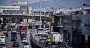 Κίνηση στους δρόμους: Κυκλοφοριακό χάος σε Κηφισό και Αττική Οδό – Προβλήματα και στην Κηφισίας