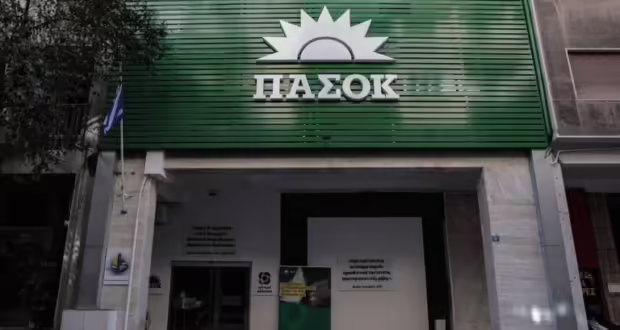 Πηγές ΠΑΣΟΚ: Ευφάνταστα σενάρια οι φήμες ότι βλέπουμε θετικά την αύξηση ορίου εισόδου των κομμάτων στη Βουλή