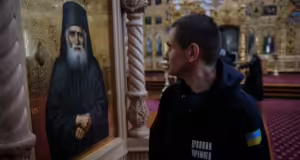 Τραυματισμένοι στρατιώτες από την Ουκρανία βρήκαν καταφύγιο στο Άγιο Όρος