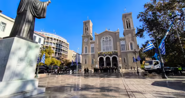 Κηδεία Κώστα Σημίτη: Όλες οι κυκλοφοριακές ρυθμίσεις – Ποιοι δρόμοι κλείνουν, που απαγορεύεται η στάθμευση