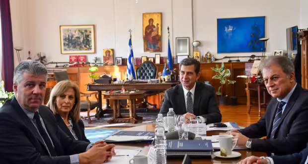 Η ισόρροπη περιφερειακή ανάπτυξη στο επίκεντρο της σύσκεψης εργασίας του ΥΜΑΘ με τους Περιφερειάρχες Κ. Μακεδονίας, Δ. Μακεδονίας, Αν.Μακεδονίας και Θράκης