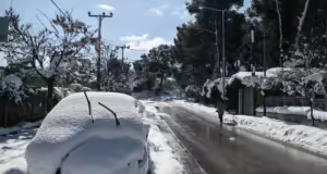 Καιρός: Ψυχρή εισβολή φέρνει καταιγίδες και χιόνια και κατακόρυφη πτώση της θερμοκρασίας