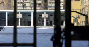 Ποια σχολεία δεν θα λειτουργήσουν στην Κεντρική Μακεδονία λόγω παγετού- Κλειστή η περιφερειακή Χορτιάτη- Αγίου Βασιλείου