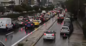 Κίνηση στους δρόμους: Προβλήματα σε Κηφισό, Κηφισίας και Λεωφόρο Αθηνών – Πού αλλού υπάρχουν καθυστερήσεις