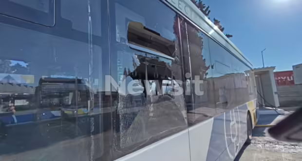 Κορυδαλλός: «Είδα το τζάμι να σπάει και να μου ξύνει το κεφάλι» λέει ο 19χρονος που τραυματίστηκε από την επίθεση σε λεωφορείο