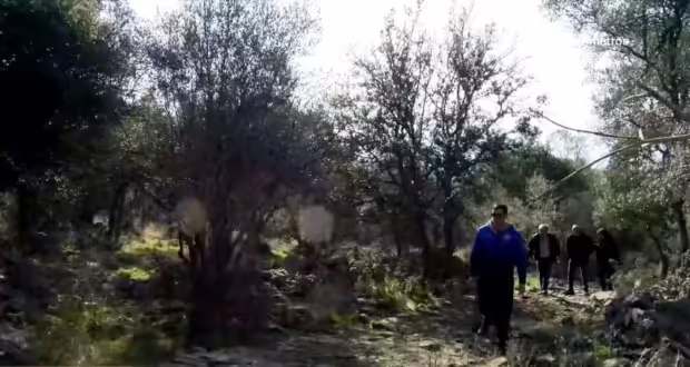 Στο λίθινο μονοπάτι του Αγγίτη