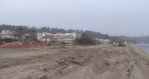 Κατεδαφίζεται το ιστορικό «ΑΚΤΙΟΝ» στην Αγία Τριάδα