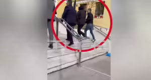 Χρήστος Μάστορας: Ποινική δίωξη για επικίνδυνη οδήγηση στον γνωστό τραγουδιστή που συνελήφθη υπό την επήρεια αλκοόλ