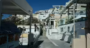 Σεισμοί στη Σαντορίνη: Σε κατάσταση έκτακτης ανάγκης κηρύχθηκε ο δήμος Θήρας