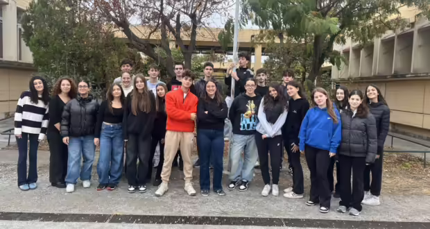 Εκπαιδευτικά κιτ, παιχνίδια και προσομοιωτής για τη βιωσιμότητα και την κυκλική οικονομία από τη μαθητική επιχείρηση Loop Lab