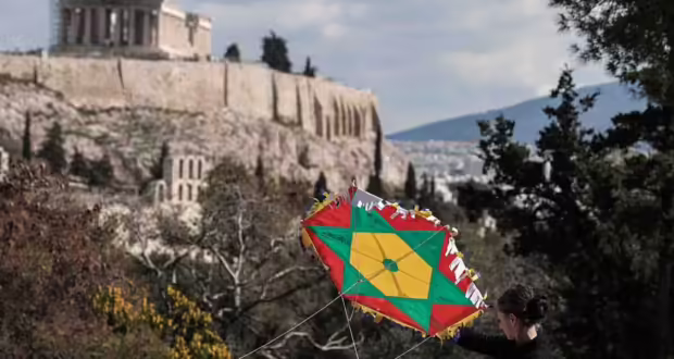 Κούλουμα: Ιστορία, παραδόσεις και γιορτή για την Καθαρά Δευτέρα στην Ελλάδα