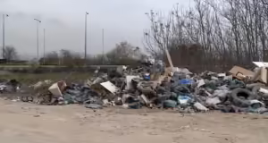 Εικόνες ντροπής στον προστατευόμενο από δίκτυο Natura 2000 Γαλλικό ποταμό