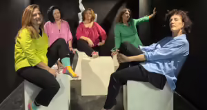 Η παράσταση «Αυτές που δεν προλάβατε» της Δ. Λιοδάκη στον Πολυχώρο Τέχνης Alte Fablon
