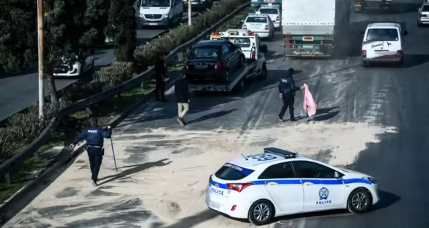 Κηφισός: Κυκλοφοριακό «έμφραγμα» στην κάθοδο στο ύψος «Τρεις Γέφυρες» μετά από καραμπόλα 5 οχημάτων