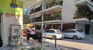 Λάρισα: Άνδρας έπεσε από τον 4ο όροφο πολυκατοικίας και σκοτώθηκε