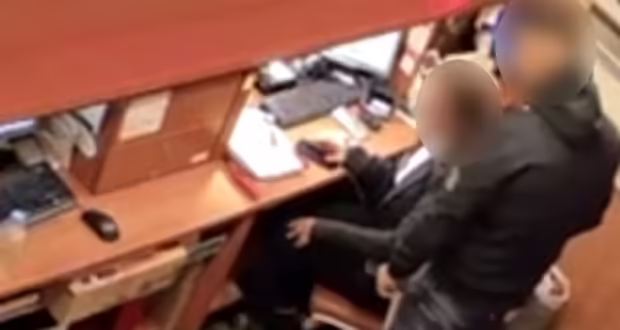Βίντεο από τη δράση του 37χρονου ληστή που είχε προτίμηση ξενοδοχεία στα νότια προάστια της Αττικής