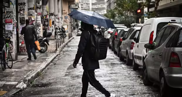 Καιρός αύριο: Συννεφιασμένη 25η Μαρτίου με τοπικές βροχές