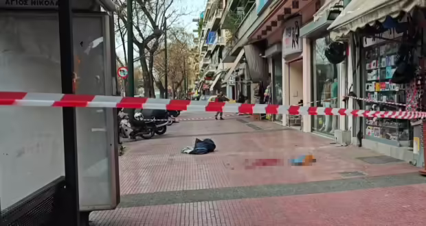 Άνδρας έπεσε στο κενό από τον τέταρτο όροφο πολυκατοικίας στην Αχαρνών
