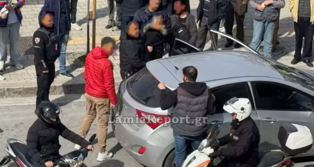 Ο αρχιμανδρίτης στη Λαμία ήταν πρωταγωνιστής και σε άλλο επεισόδιο το 2014: Είχε χτυπήσει γυναίκα αστυνομικό σε μπλόκο της τροχαίας