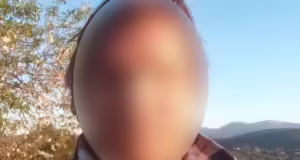 Κορωπί: «Ο 51χρονος μεγάλωσε άσχημα, ο πατέρας του τον έδενε στο δέντρο και τον έδερνε με σκοινί» λέει ο ξάδερφός του
