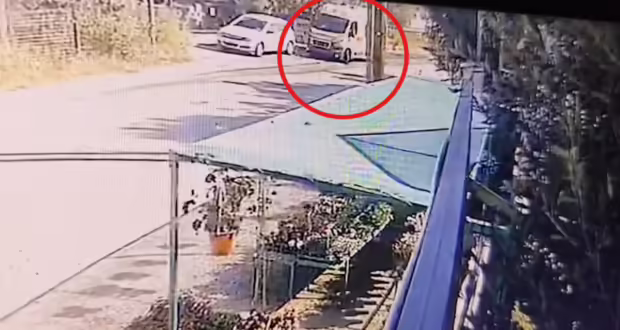 Κορωπί: Η στιγμή που ο δράστης χτυπάει με την πέτρα τον 57χρονο που κινδυνεύει να χάσει το μάτι του – Νέο βίντεο ντοκουμέντο