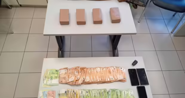 Λάρισα: Στη φυλακή 41χρονος διακινητής ναρκωτικών – Μετέφερε δύο κιλά ηρωίνης με το ΚΤΕΛ