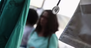 Πώς κλείνονται τα ηλεκτρονικά ραντεβού με ιδιώτες γιατρούς: Με προβλήματα ξεκίνησε η διαδικασία