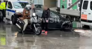Τροχαίο ατύχημα στο Νέο Κόσμο με έναν τραυματία