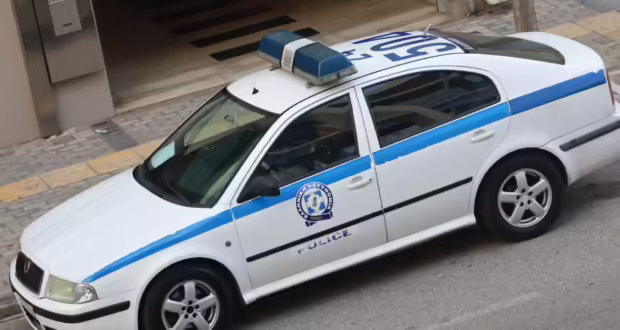 Εξάρχεια: Χειροπέδες σε 45χρονο καταζητούμενο της Ιντερπόλ – Κατηγορείται για τον θανατηφόρο πυροβολισμό άνδρα στο Πακιστάν