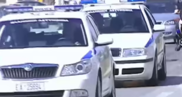 Θεσσαλονίκη: 24χρονη παρίστανε την πυροσβέστη- Φορούσε στολή και μιλούσε στον ασύρματο