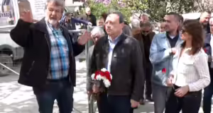 Θεσσαλονίκη: Επίσκεψη Φάμελλου στους ομαδικούς τάφους πολιτικών κρατουμένων στο Επταπύργιο