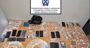 Εξαρθρώθηκε πολυμελής συμμορία που έκανε κλοπές και ληστείες στην Αττική με την «μέθοδο» της απασχόλησης