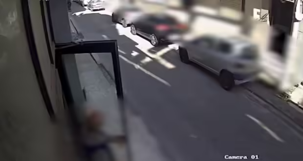 Χειροπέδες σε μέλη συμμορίας που λήστευαν σπίτια στη δυτική Αττική – Έβρισκαν τα θύματά τους από τις αγγελίες