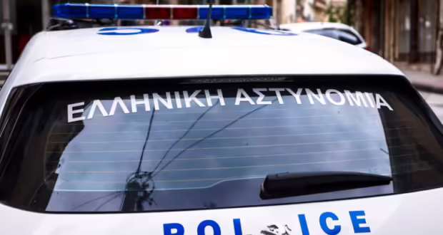 Χαλκιδική: Αφαίρεσε χρυσές λίρες και κοσμήματα αξίας 6.000 ευρώ από σπίτι