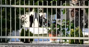 Χανιά: Επιχείρηση της αστυνομίας στις φυλακές – Βρήκαν μαχαίρια, λάμες και κινητά τηλέφωνα σε κελιά κρατουμένων