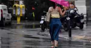 Καιρός αύριο: Σύννεφα και βροχές στα δυτικά και την Κρήτη μέχρι το απόγευμα – Στους 28 βαθμούς θα φτάσει η θερμοκρασία