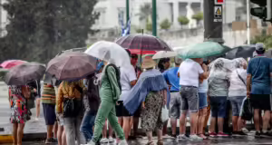 Καιρός αύριο: Τοπικές βροχές και αρκετή ζέστη σε όλη τη χώρα – Έως 30 βαθμούς η θερμοκρασία
