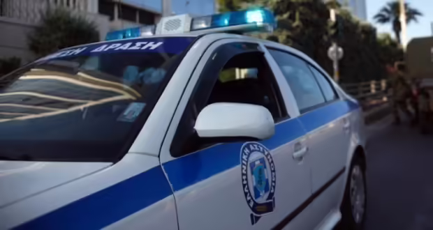 Θεσσαλονίκη: Επιχείρηση για την εξάρθρωση δύο εγκληματικών οργανώσεων για διακίνηση ναρκωτικών- Έφοδος της αστυνομίας σε κυλικείο γηπέδου