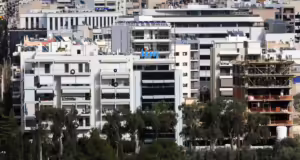 Έρχονται και άλλες συλλήψεις για «γρηγορόσημα» στα κτηματολογικά γραφεία – Τα ψηφιακά εργαλεία της αστυνομίας «πρόδωσαν» τους 9
