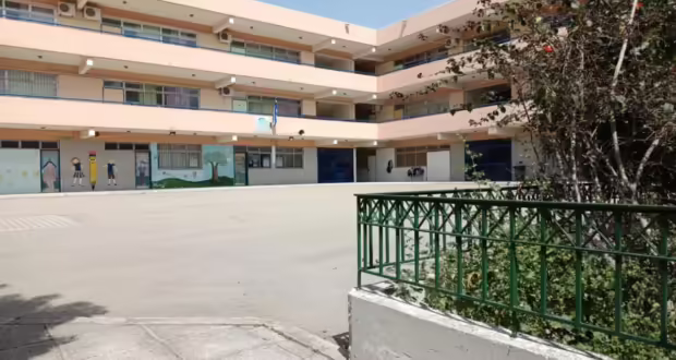 Θεσσαλονίκη: Τρεις ανήλικες ξυλοκόπησαν 14χρονη και τράβηξαν σε βίντεο την επίθεση