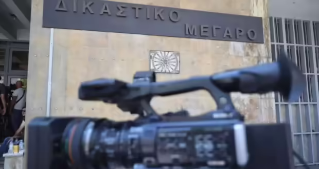 Θεσσαλονίκη: Ελεύθερες αφέθηκαν οι τρεις ανήλικες που κατηγορούνται ότι ξυλοκόπησαν 14χρονη και τράβηξαν βίντεο