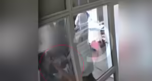 Πολυτεχνειούπολη: Στο Αυτόφωρο στις 9 Μαϊου για να δικαστεί ο 34χρονος φοιτητής που χαστούκισε την ιδιοκτήτρια του κυλικείου