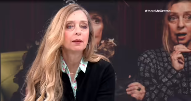 «Τηλεφώνησε ο γιος σου ανεβαίνει στη Θεσσαλονίκη»: Μία δυνατή ιστορία για το γήρας, το χάσμα μεταξύ των γενεών και τις αόρατες κλωστές που συνδέουν τους ανθρώπους