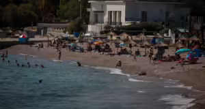 Καιρός: Στους 36,1 βαθμούς Κελσίου η υψηλότερη θερμοκρασία την Παρασκευή – Πτώση θερμοκρασίας και καταιγίδες το Σάββατο
